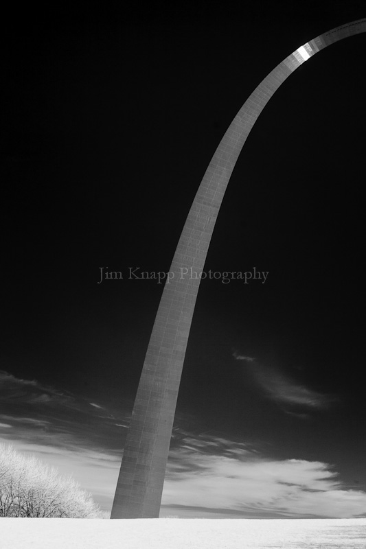 Gateway Arch, St. Louis (Infrared)