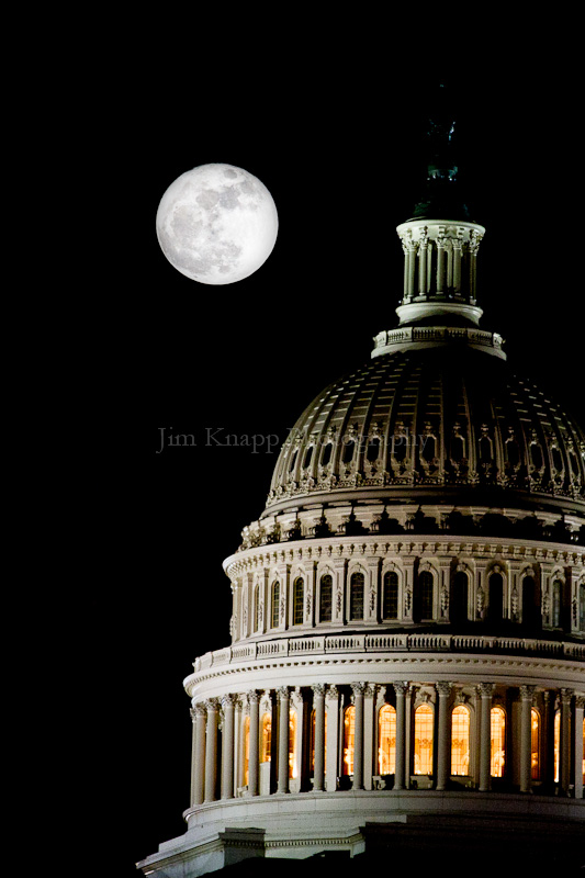 Supermoon and Capitol Dome